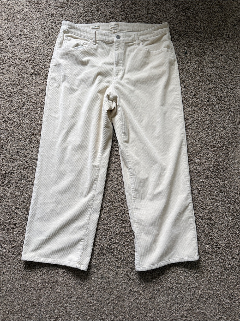 Universal Thread High Rise Wide-Leg Corduroy Ribbed Trendy Fall Cream Pants